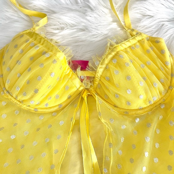 36C VS Victoria’s Secret Sexy little things Yellow Chemise Costume Lingerie Slip - Picture 13 of 16